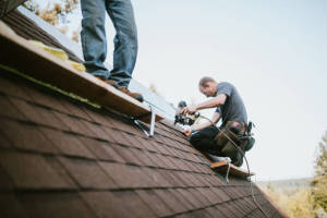Local Roofers in Bradley International, CA